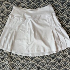 Tek Gear White Athletic Skort - Women’s S